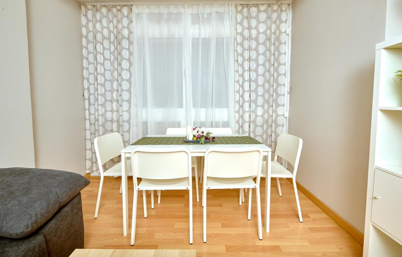 Holidays2malaga Salitre 3 Bedroom Up To 7 People High Speed Wifi Apartament *