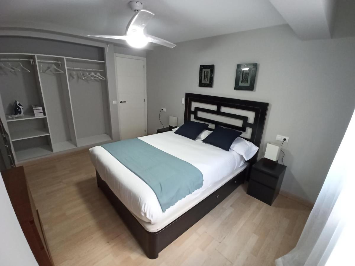 Apartament Holidays2malaga Salitre 3 Bedroom Up To 7 People High Speed Wifi