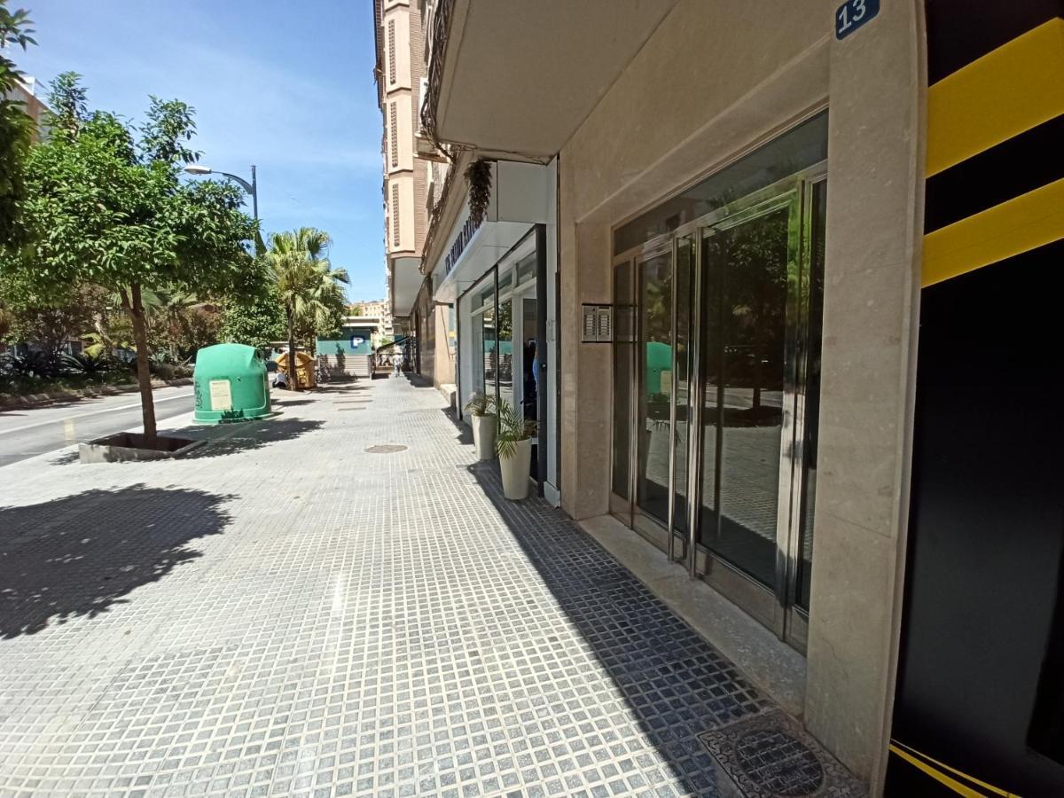 Apartment Holidays2malaga Salitre 3 Bedroom Up To 7 People High Speed Wifi Málaga
